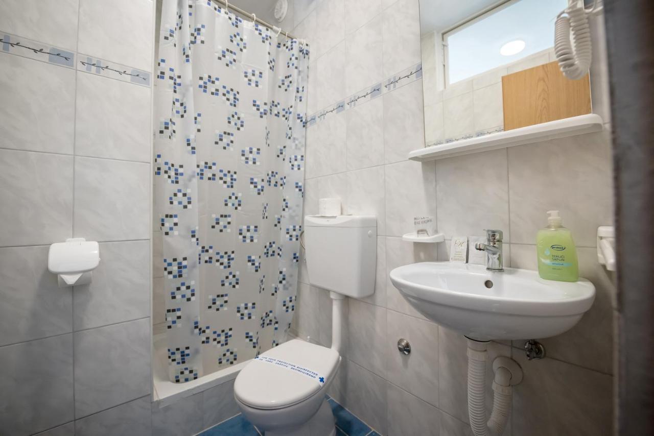Picic Guesthouse Luka  Екстериор снимка