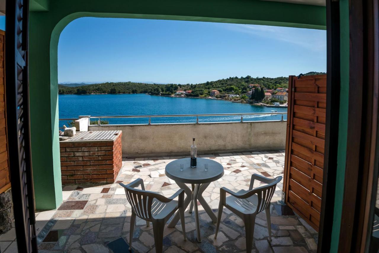 Picic Guesthouse Luka  Екстериор снимка