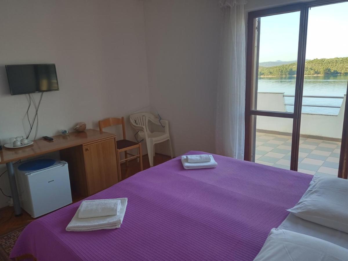 Picic Guesthouse Luka  Екстериор снимка