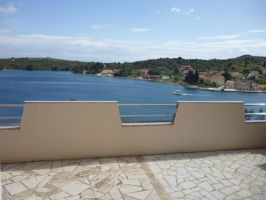 Picic Guesthouse Luka  Екстериор снимка